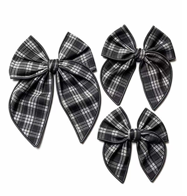 Plaid Serged Bows